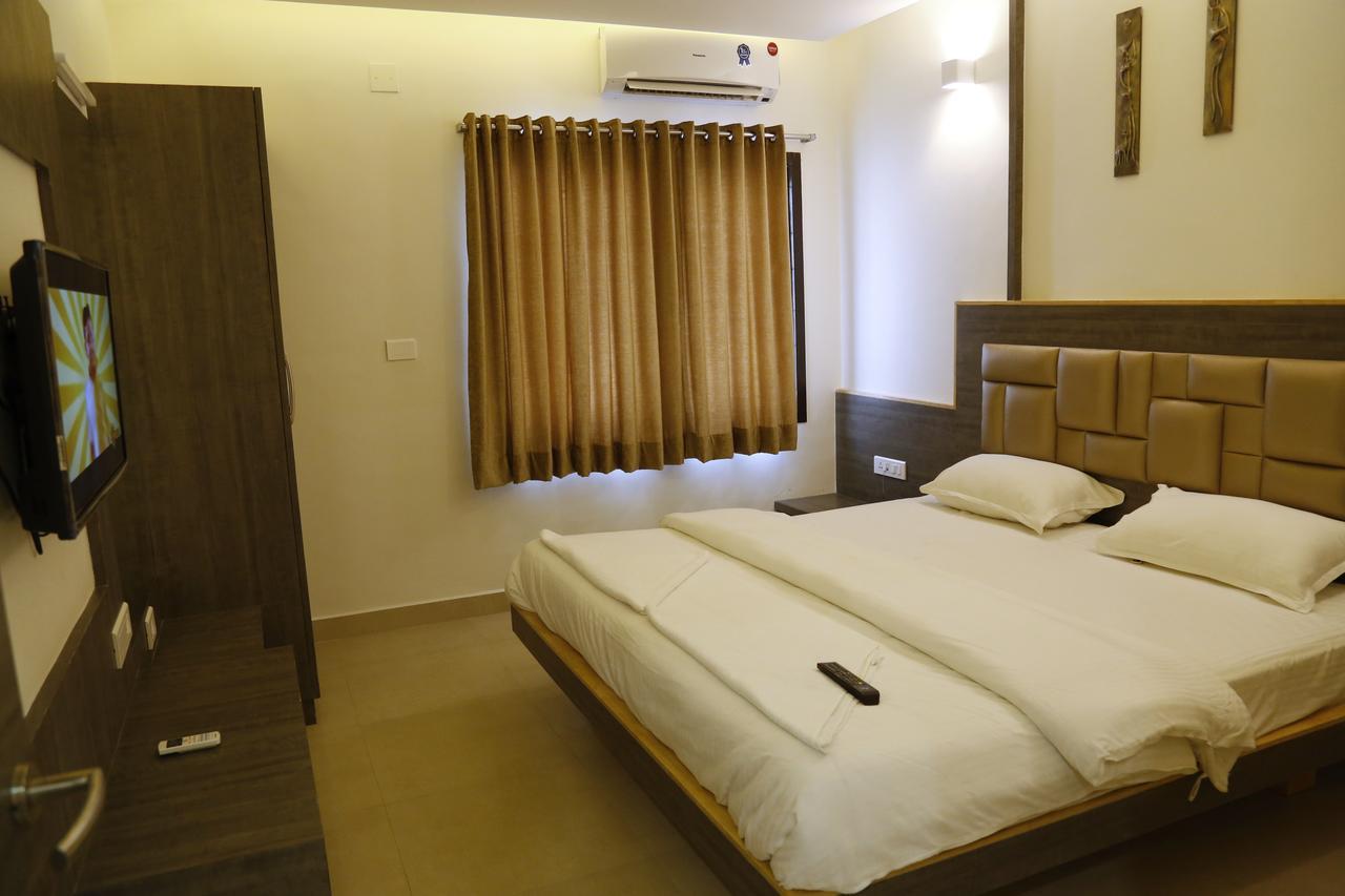 ארודה Hotel Sivaranjani מראה חיצוני תמונה