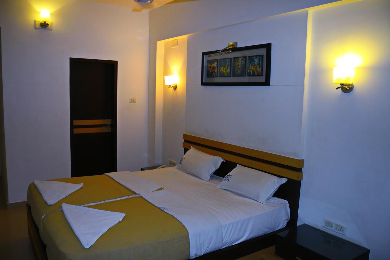 ארודה Hotel Sivaranjani מראה חיצוני תמונה