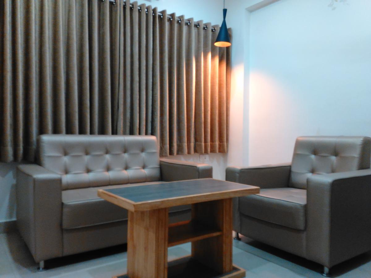 ארודה Hotel Sivaranjani מראה חיצוני תמונה