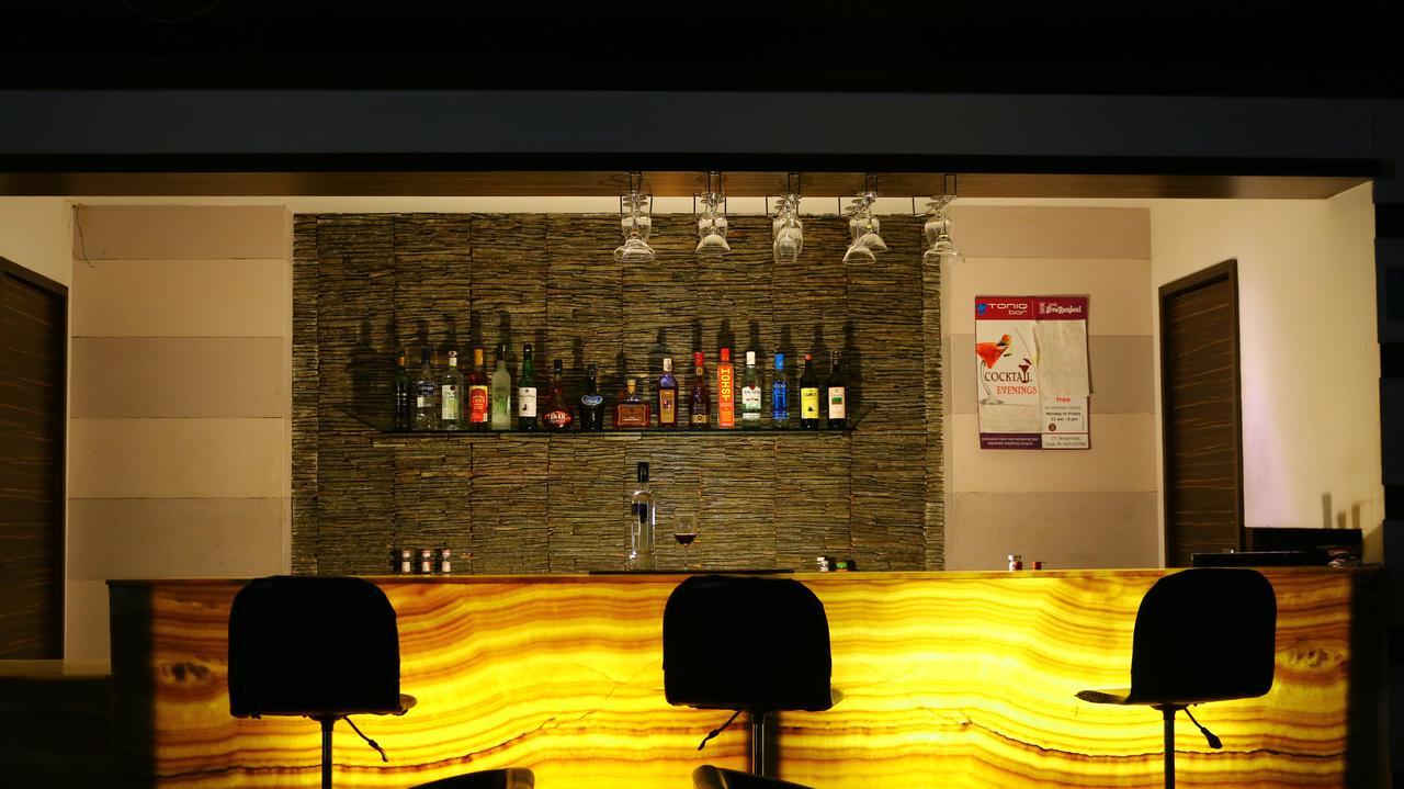 ארודה Hotel Sivaranjani מראה חיצוני תמונה