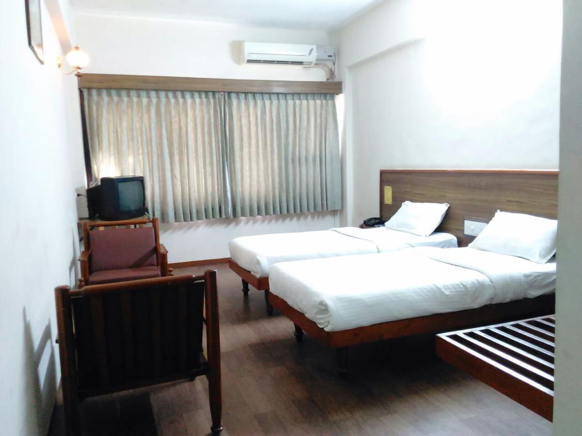 ארודה Hotel Sivaranjani מראה חיצוני תמונה